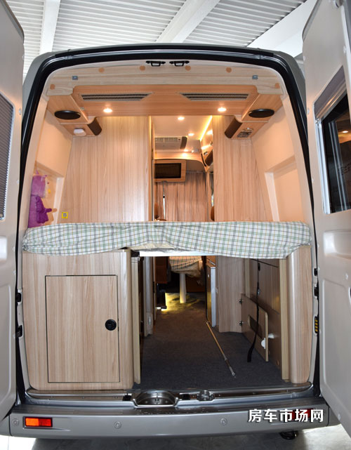 上汽大通2018款全新B型房車