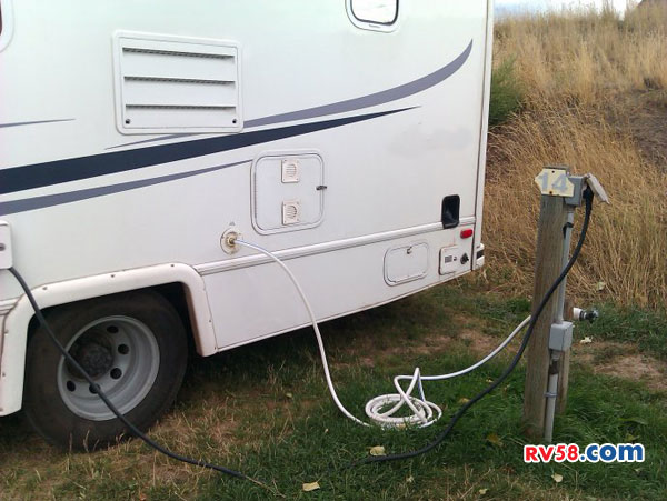 房車初級愛好者第一次進入露營地該做什么