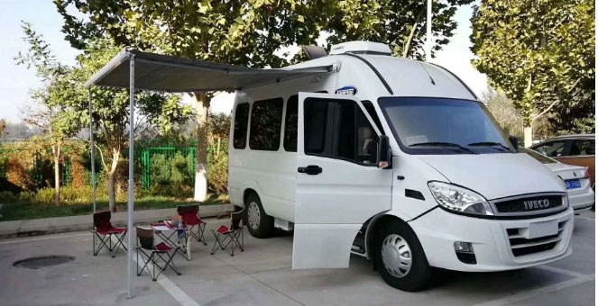 紅日依維柯B型a37房車 特價30萬僅此一臺