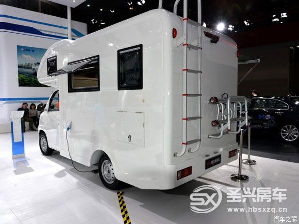 房車夢不再遙遠(yuǎn) 實(shí)拍解放T80旅居車