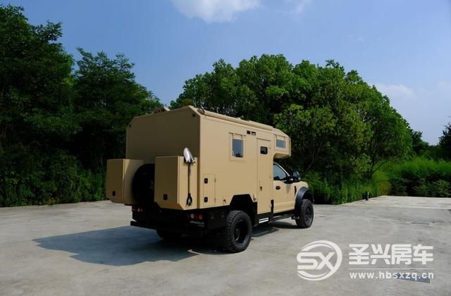 銳野阿莫迪羅房車銳行者2022款，新款越野房車彰顯硬漢風格！-4.jpg