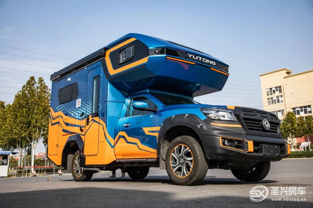 野性十足，四驅(qū)還帶差速鎖，宇通全新皮卡房車來襲，開啟你的探險之旅-2.jpg