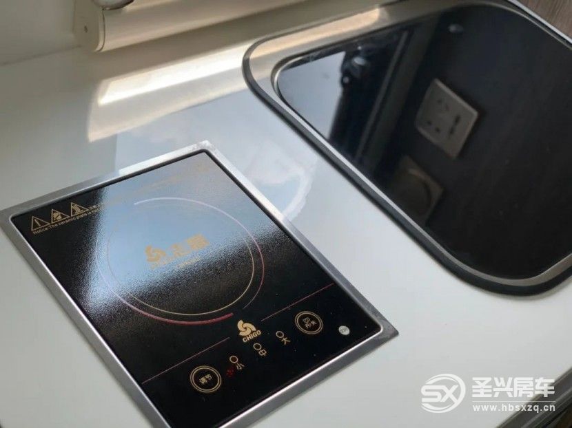 駿馳房車處女座，內外兼修，配備航空座椅與茶吧！get?code=NDcyMGY3NDRkMDQ5MDZlYzJlOTkxYjEwOWRmNzg4ZWEsMTY2NTY0NTg4ODMxMg==