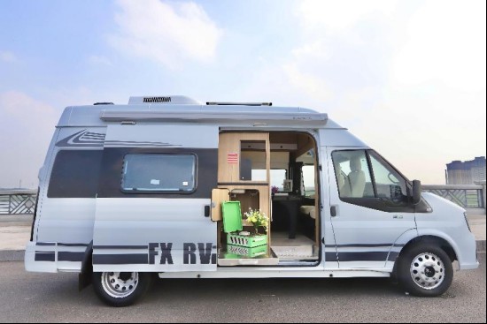 福順B型舒·野悅順房車，小巧靈活，內(nèi)飾溫馨