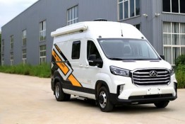 大通V90柴油B型房車