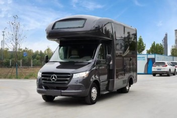 進(jìn)口奔馳斯賓特C型房車