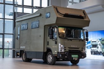 慶鈴五十鈴700P越野房車
